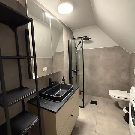 Loft With 2 Bedrooms Апартаменты *